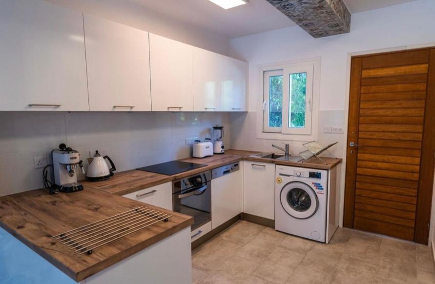 Holiday Cosy Home Pafos Dış mekan fotoğraf