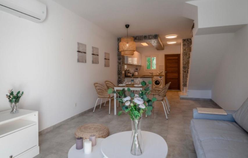 Holiday Cosy Home Pafos Dış mekan fotoğraf